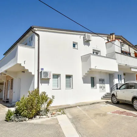 Martina Appartement *